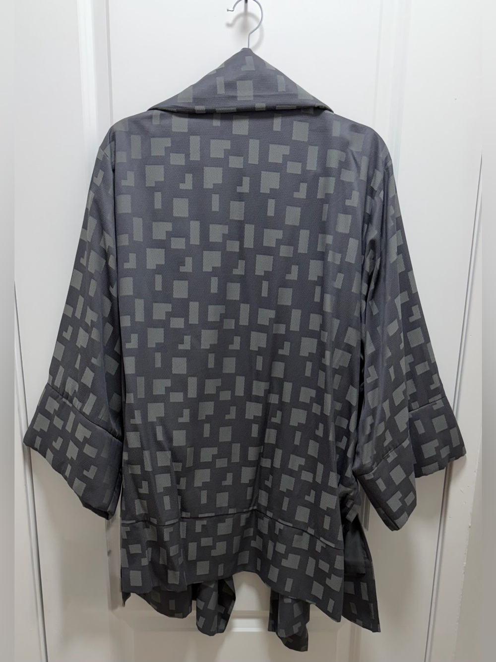 MarlaWynne Gray Geometric Draped Open-Front Jacket - Picture 4 of 4
